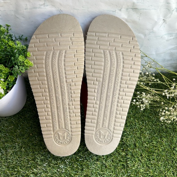 Mephisto Helen Flower Red Nubuck Comfort Sandal Women's sizes 38 US8 gently used - Picture 15 of 16